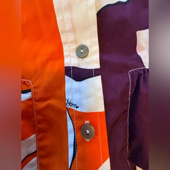 Diane von Furstenberg "Scarlet" floral print cotton shirtdress in a multi-color. - Picture 15 of 16